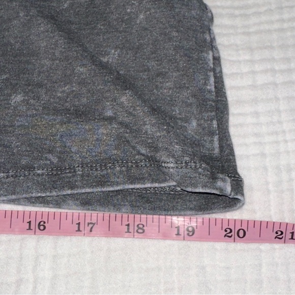 Disney women’s Gray Long Sleeve Shirt‎ - Picture 10 of 10